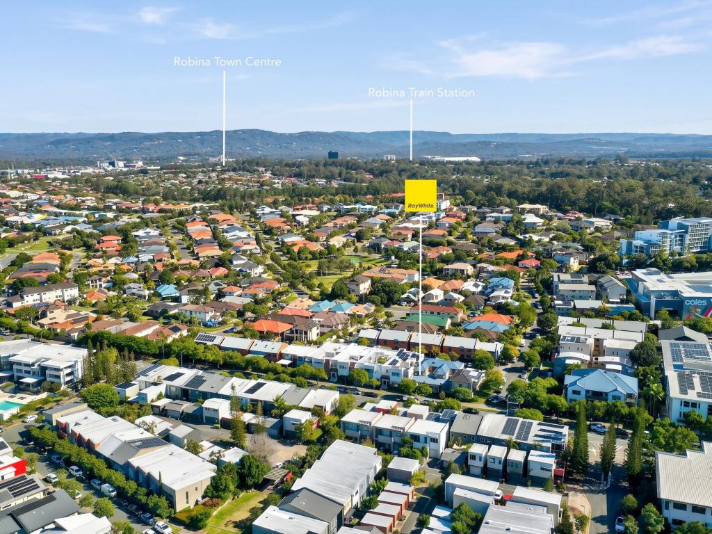 122 Varsity Pde, Varsity Lakes, QLD 4227