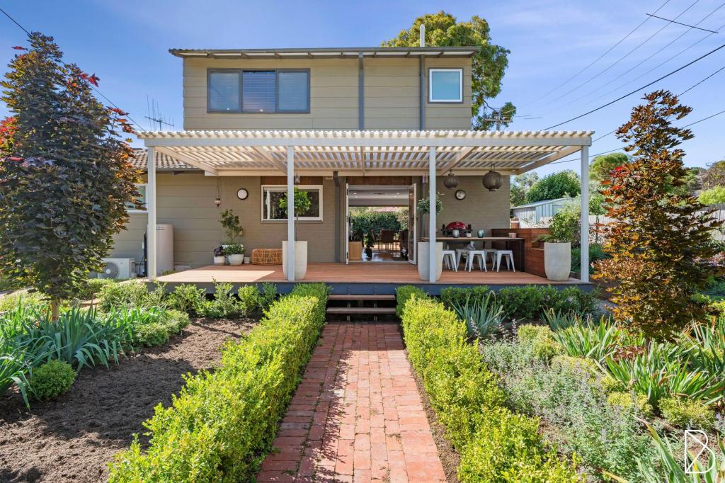 4 Ironside St, Weston, ACT 2611