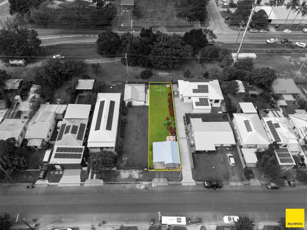 21 NELSON ST, BUNGALOW, QLD 4870
