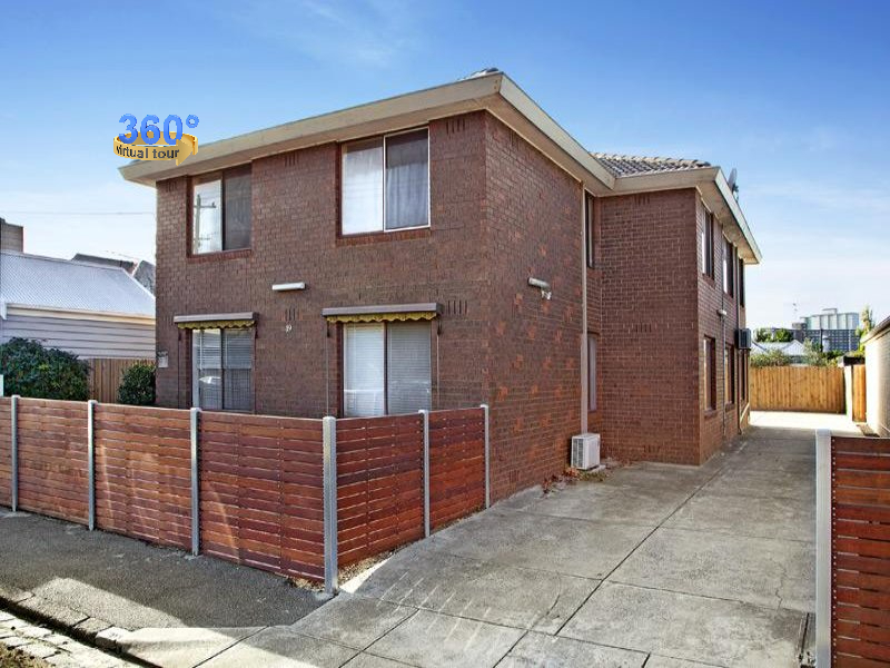 4/19 Barnett St, Kensington, VIC 3031