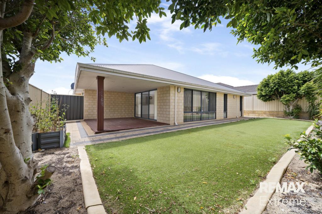 22 Crosthwait Cir, Tapping, WA 6065