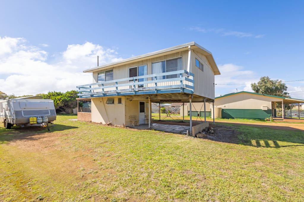 22 Iberia St, Cervantes, WA 6511