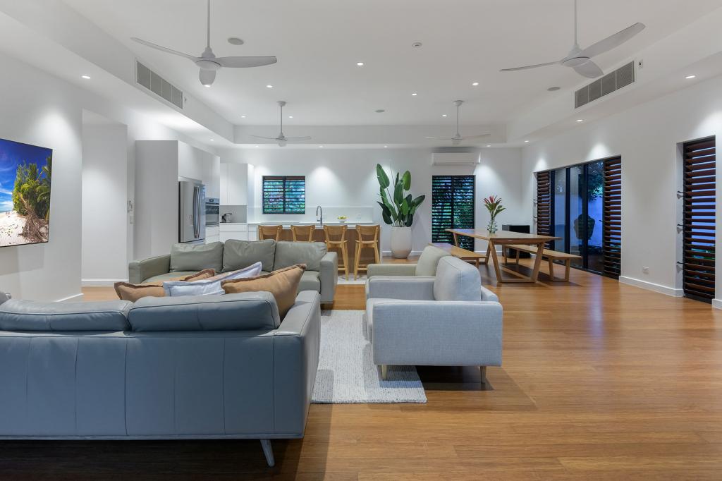 35 Beachfront Mirage Dr, Port Douglas, QLD 4877