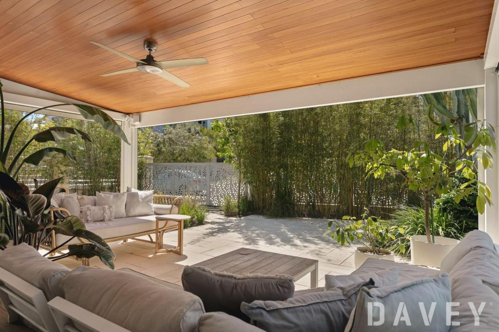 7b Andrew St, Scarborough, WA 6019