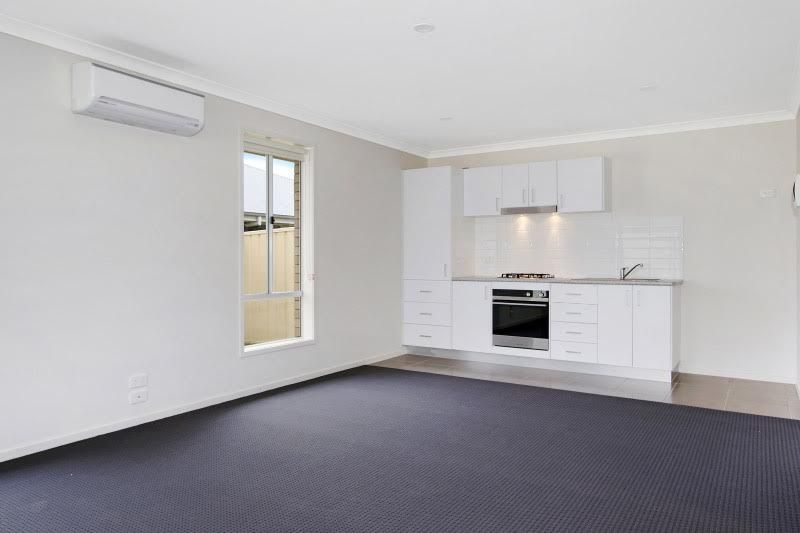 51b Royce Cres, Lavington, NSW 2641