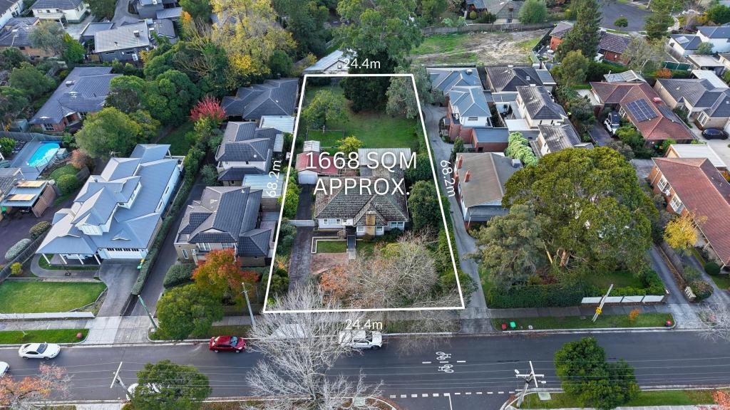 31 ORIENT AVE, MITCHAM, VIC 3132