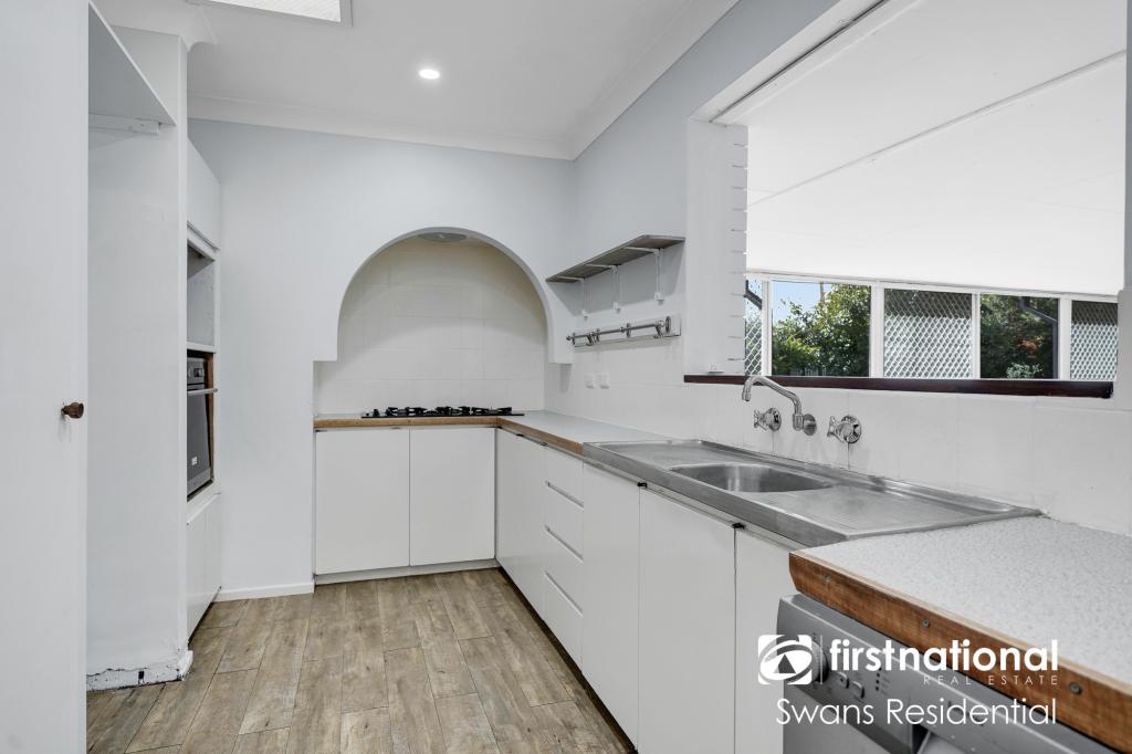 27 Gunnamatta Pl, Kelmscott, WA 6111