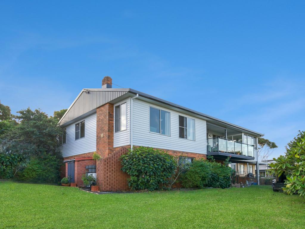 29 Surfview Ave, Black Head, NSW 2430