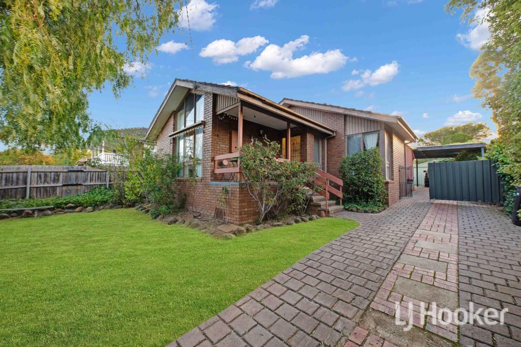 7 Blamey Dr, Melton South, VIC 3338
