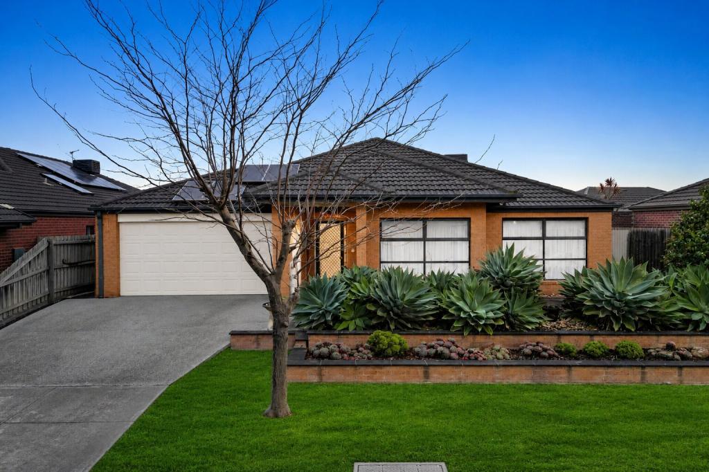 22 Red Gum Cct, Pakenham, VIC 3810