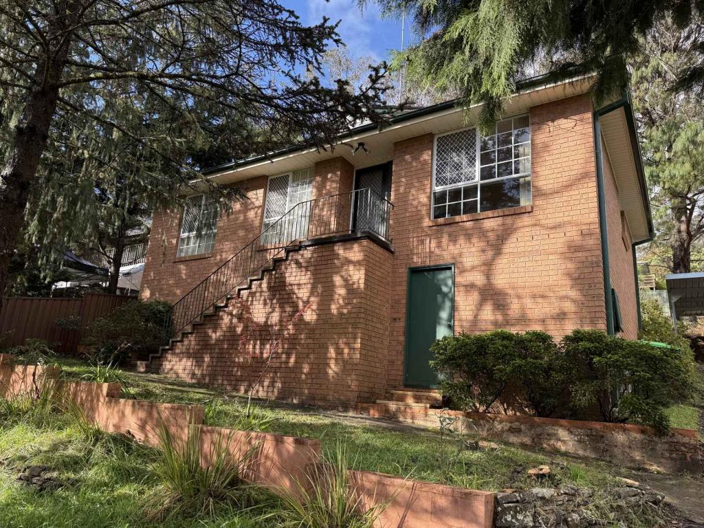 61 Govett St, Katoomba, NSW 2780