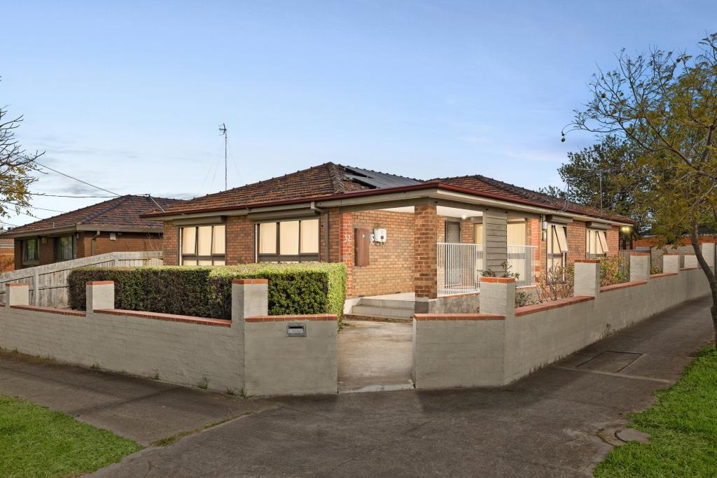 32 Margaret St, Werribee, VIC 3030
