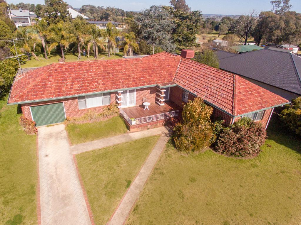 18 Scott St, Harden, NSW 2587