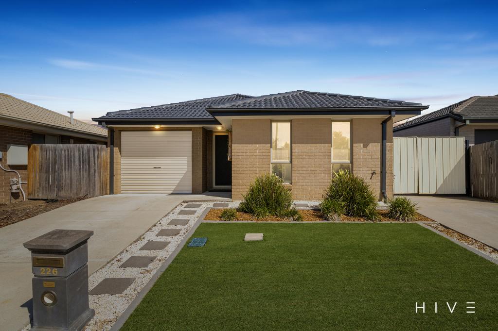 226 Macfarlane Burnet Ave, Macgregor, ACT 2615