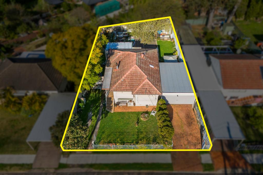 5 O'Shannassy St, Mount Pritchard, NSW 2170