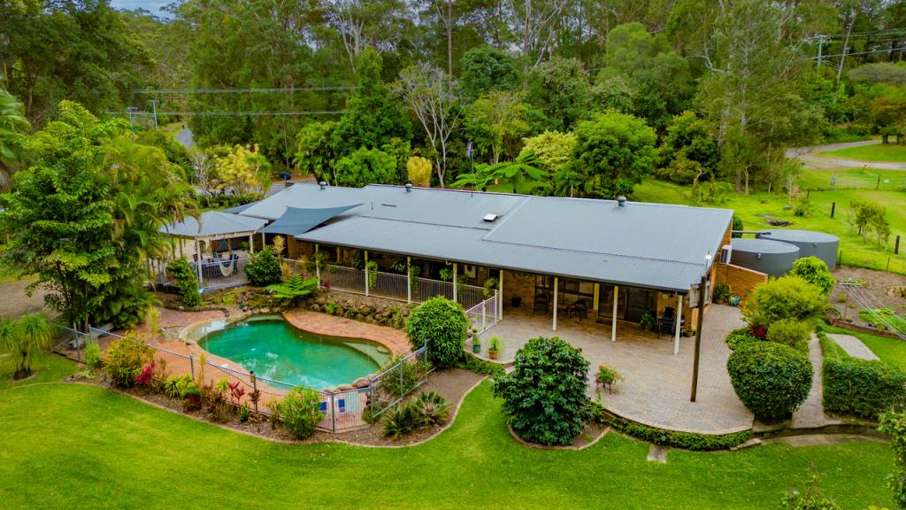 209 Glenview Rd, Glenview, QLD 4553