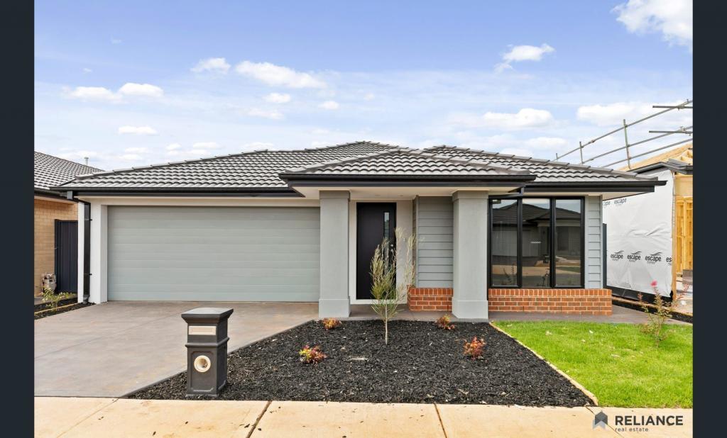 6 BUCKLAND AVE, WEIR VIEWS, VIC 3338