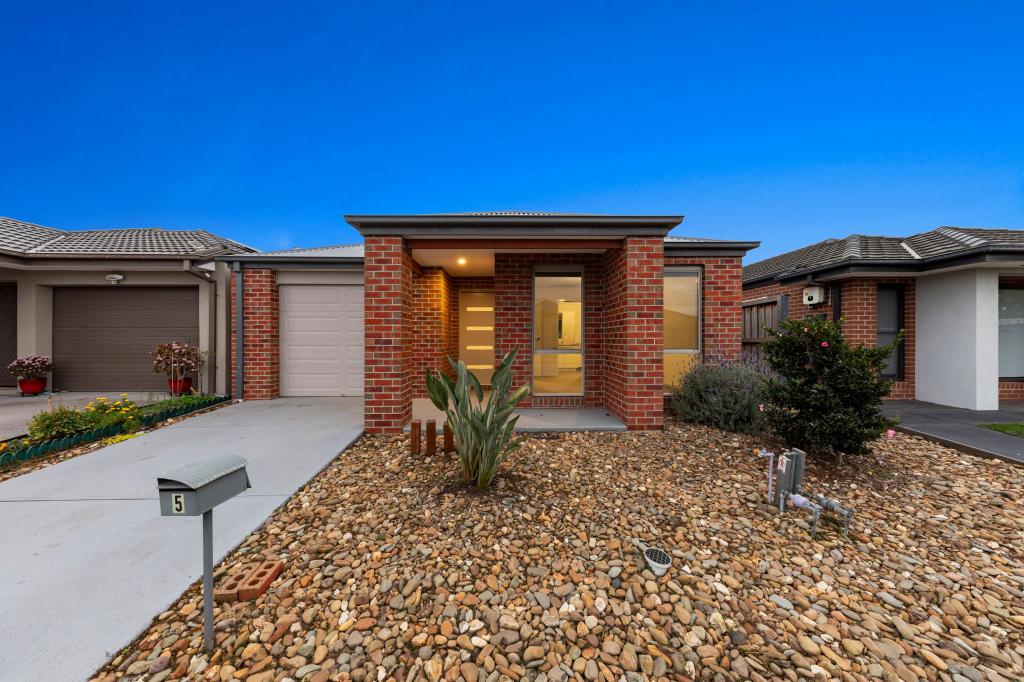 5 Curtis St, Officer, VIC 3809