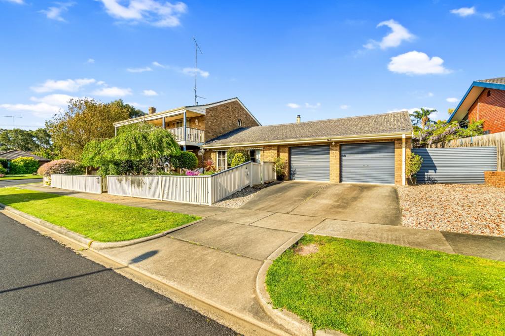 26 GLENVIEW DR, TRARALGON, VIC 3844