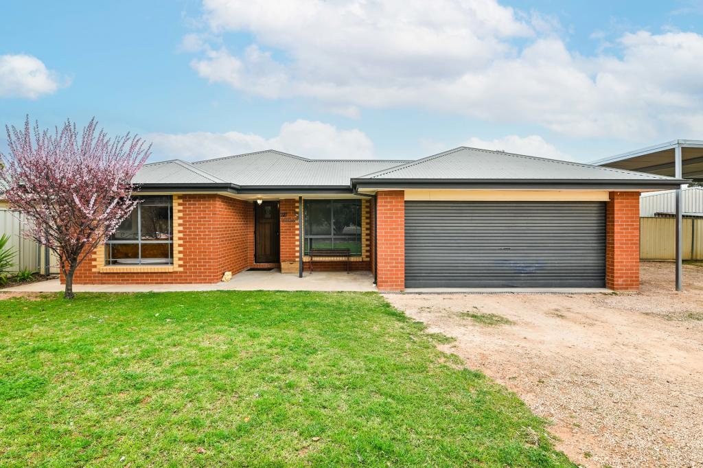 227 Channel Rd, Merbein, VIC 3505