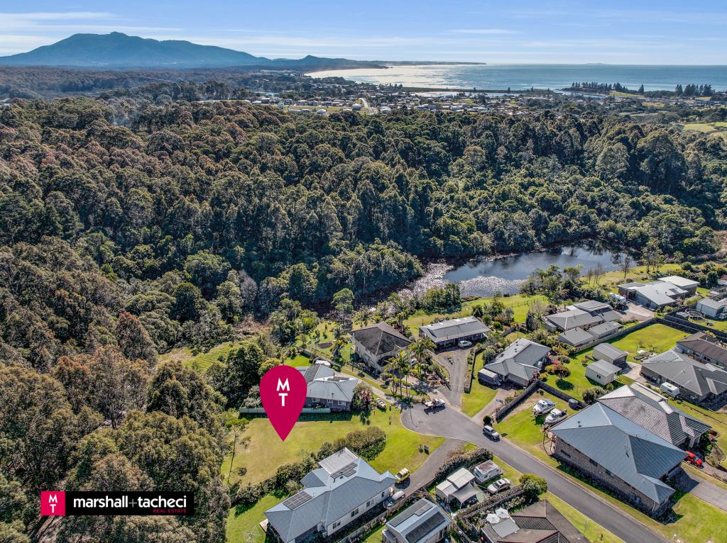 5 Lakeview Ct, Bermagui, NSW 2546