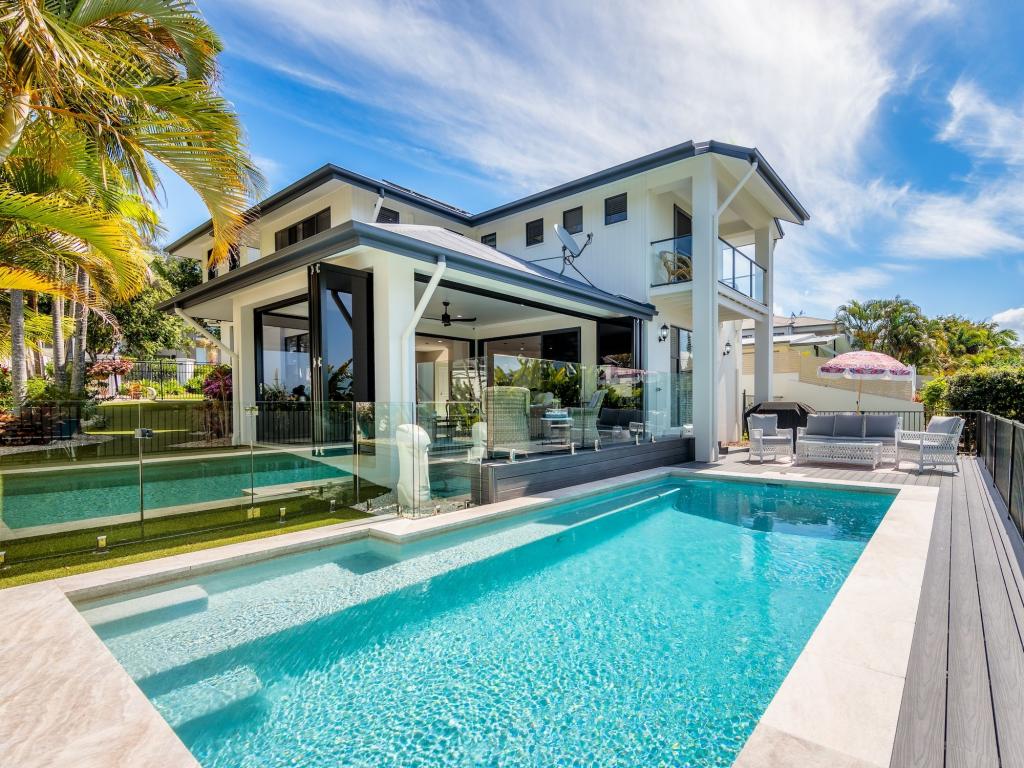 37 Great Southern Dr, Robina, QLD 4226