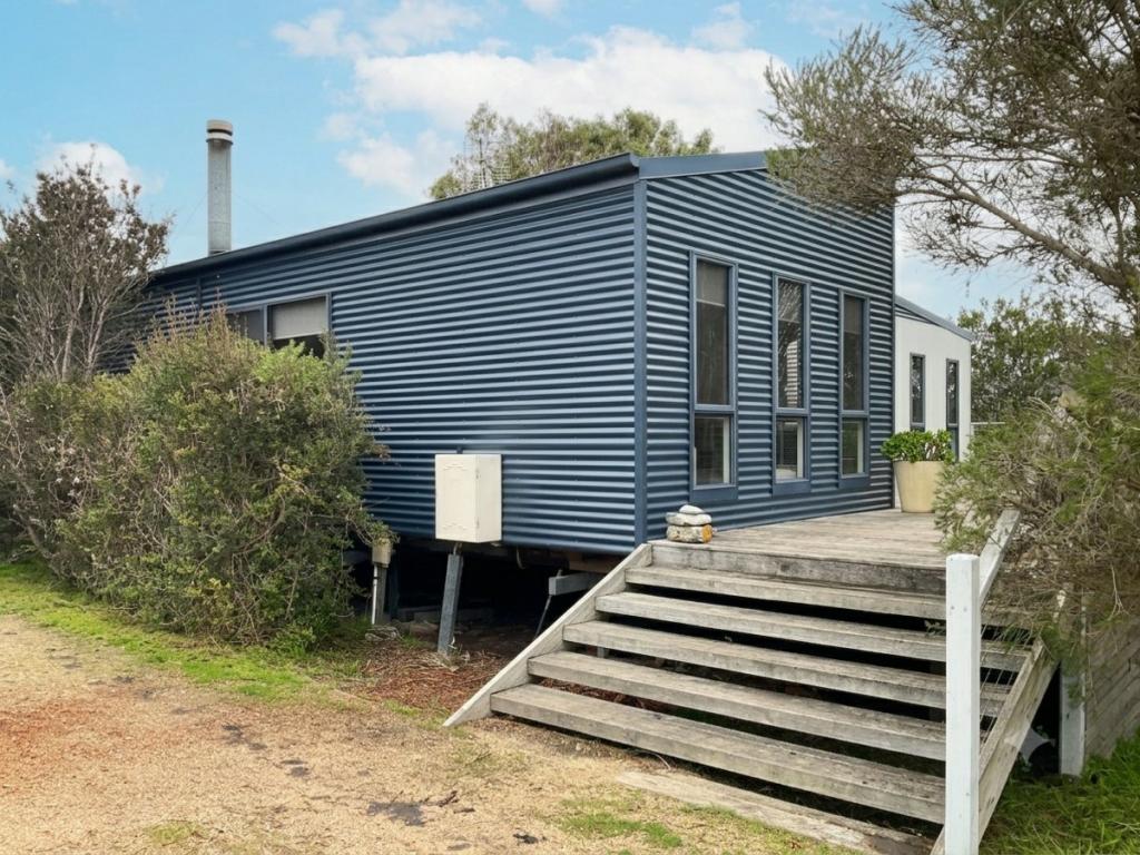 20 Franks St, Falmouth, TAS 7215