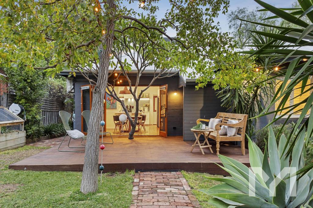 133 Samson St, White Gum Valley, WA 6162