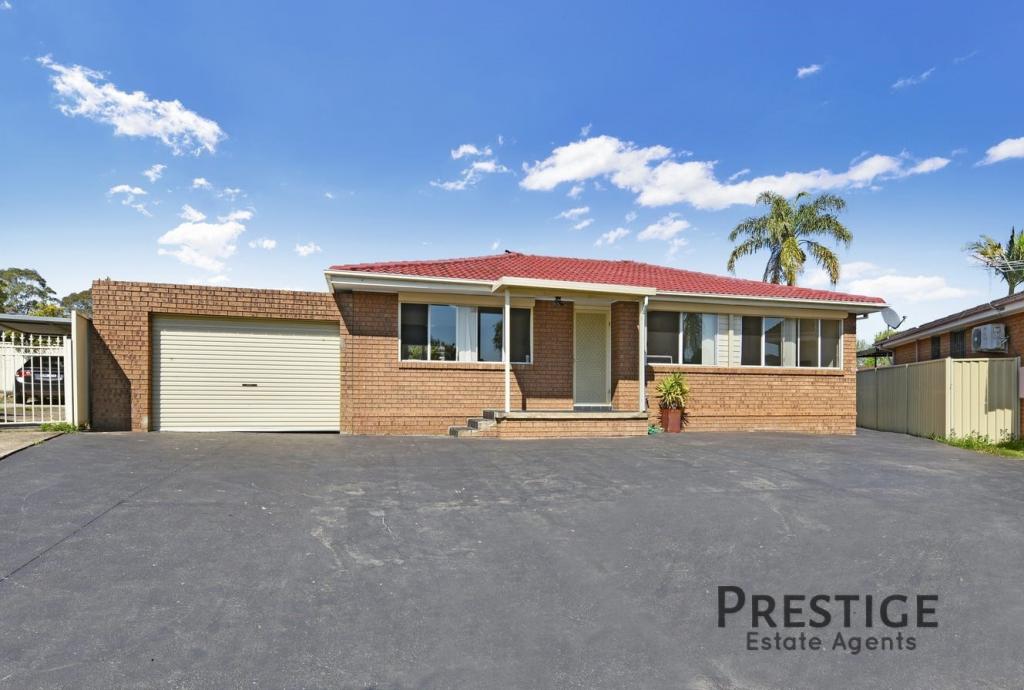 5 Miami Cl, Greenfield Park, NSW 2176