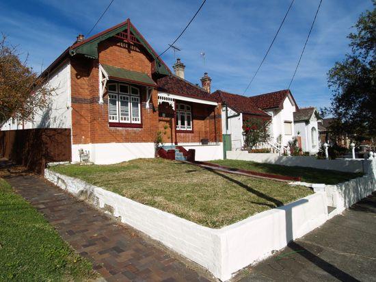 42 Macarthur Pde, Dulwich Hill, NSW 2203