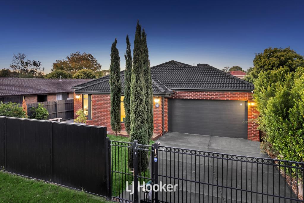 5 Glenwood Ct, Cranbourne, VIC 3977