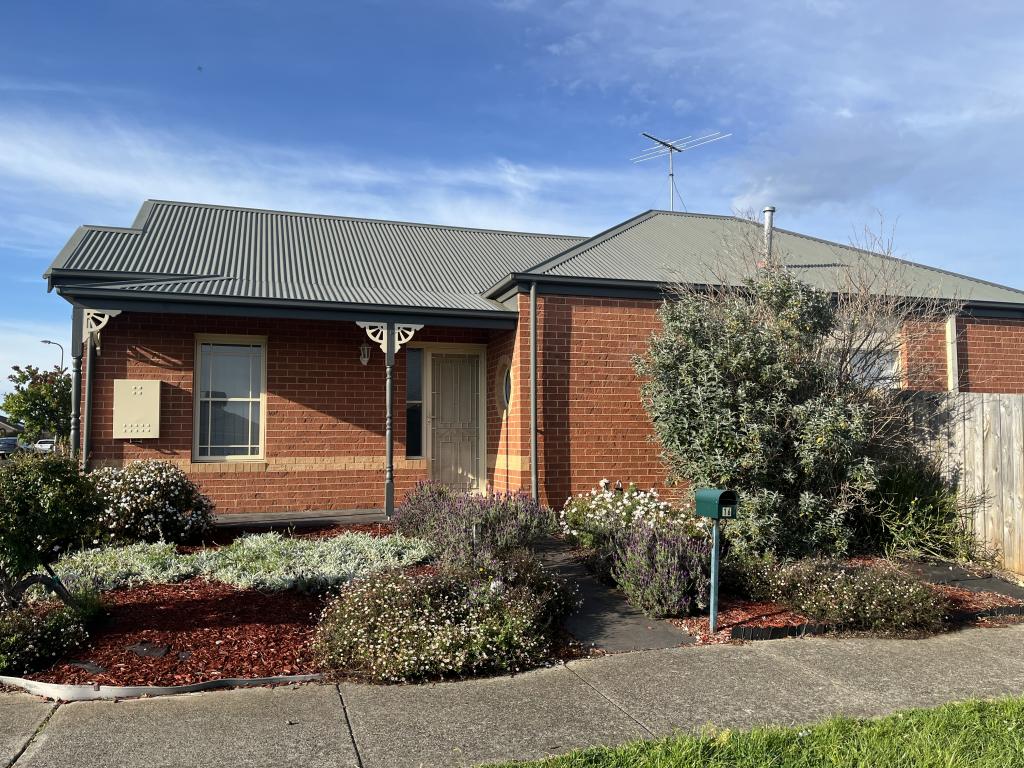 16 Ironbark St, Waurn Ponds, VIC 3216