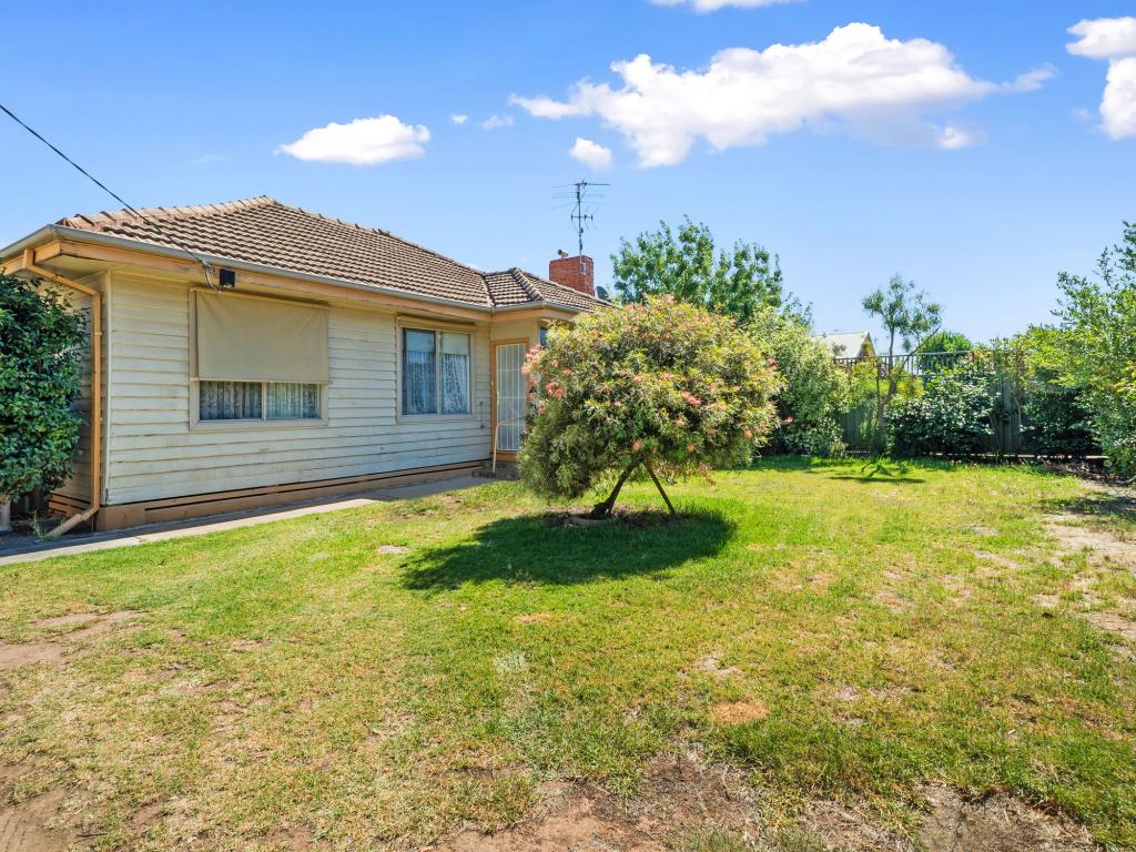16 Melrose St, Benalla, VIC 3672