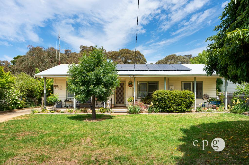 14 Morris St, Maldon, VIC 3463