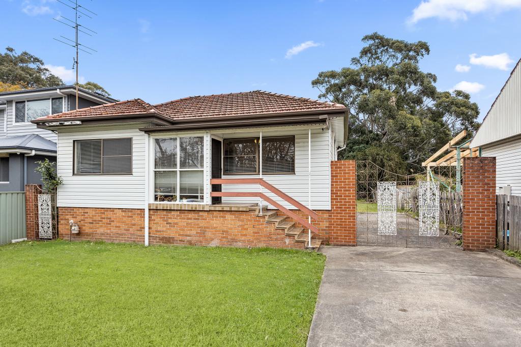 32 Brompton Rd, Bellambi, NSW 2518