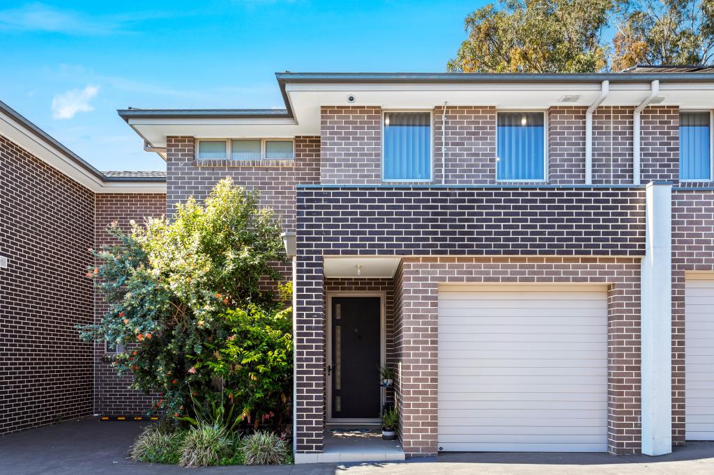 2/18 Lalor Rd, Quakers Hill, NSW 2763