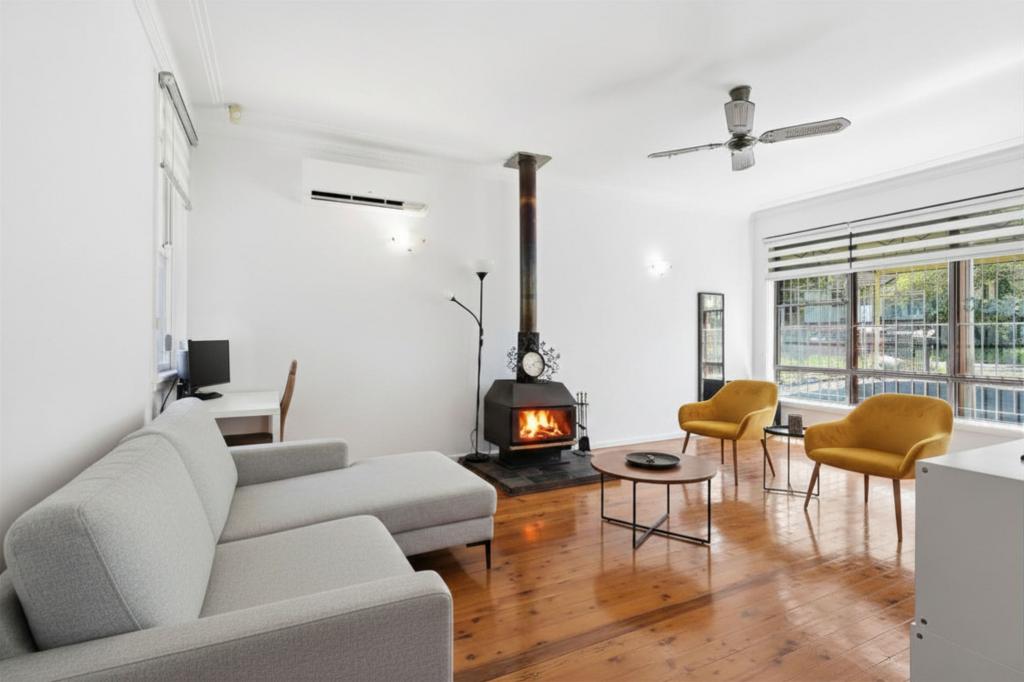 60 Jean St, Seven Hills, NSW 2147