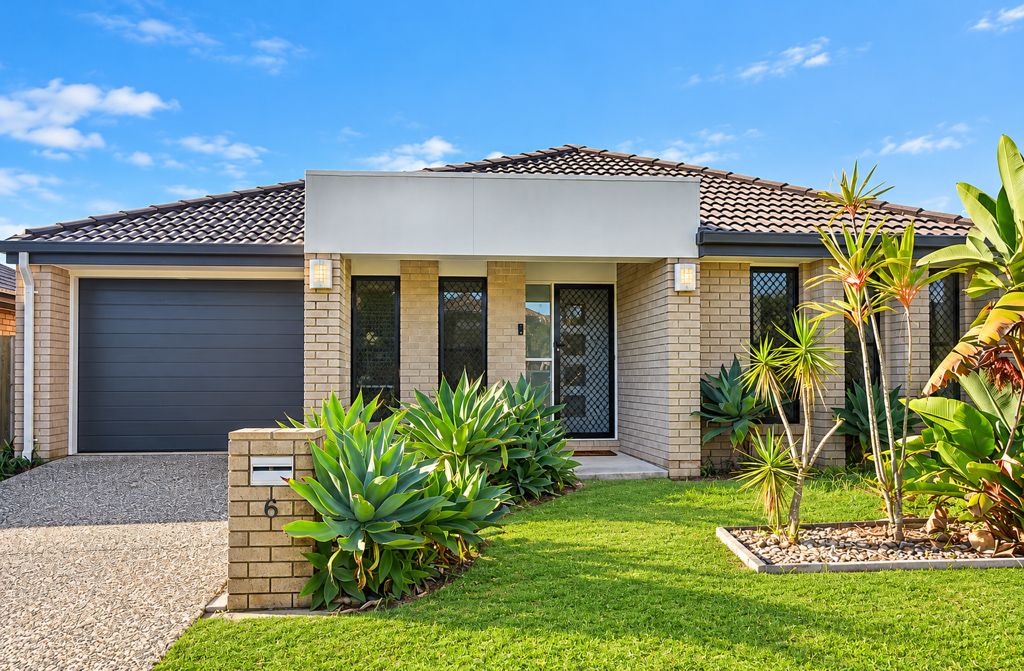 6 Shimao Cres, North Lakes, QLD 4509