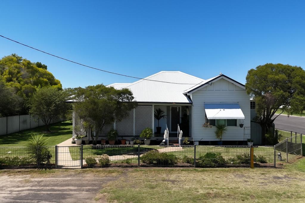 30 Fitzroy St, Narrabri, NSW 2390