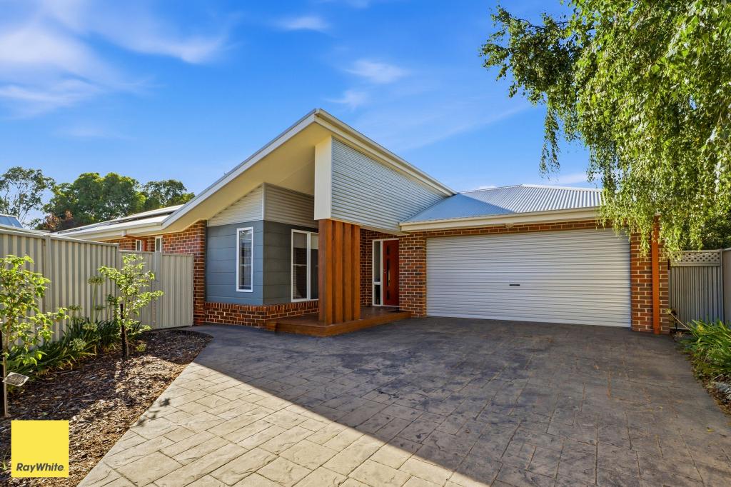 10 Dartmouth Ct, Kialla, VIC 3631