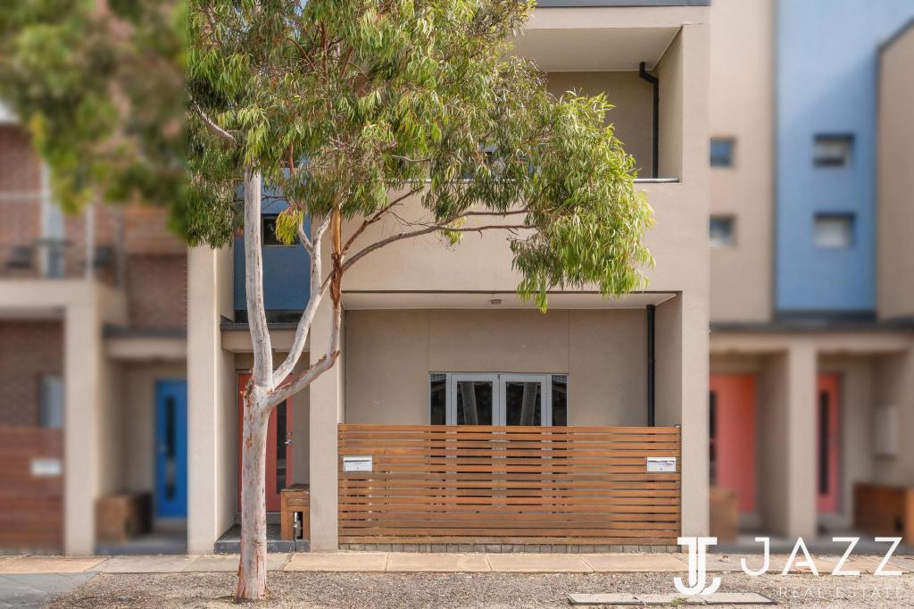 1/27 Tom Roberts Pde, Point Cook, VIC 3030