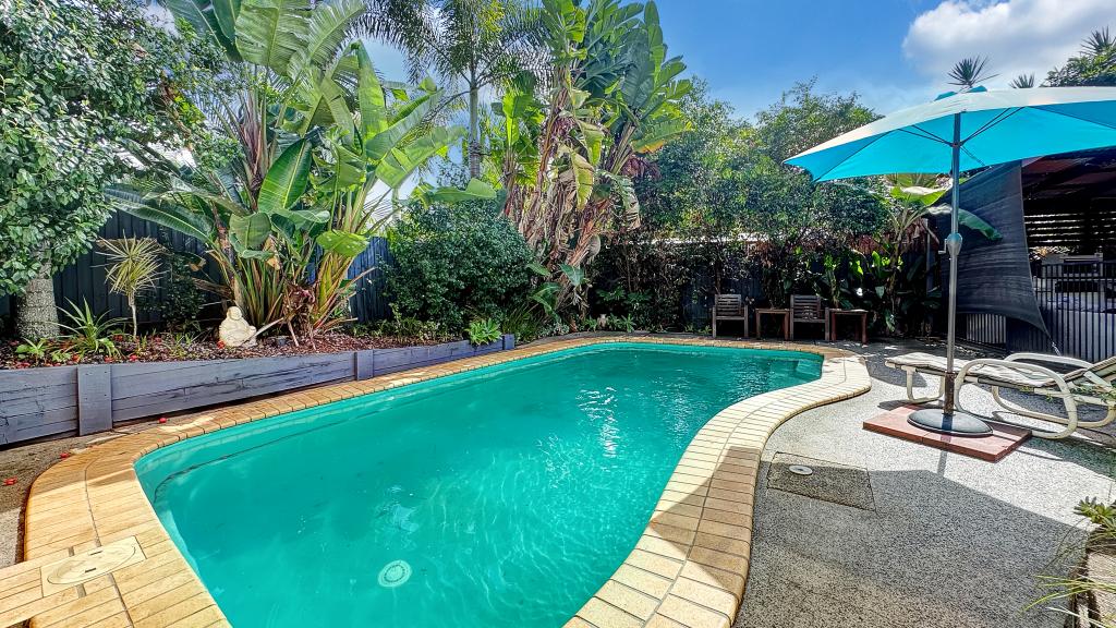 20 Davey Dr, Woombye, QLD 4559