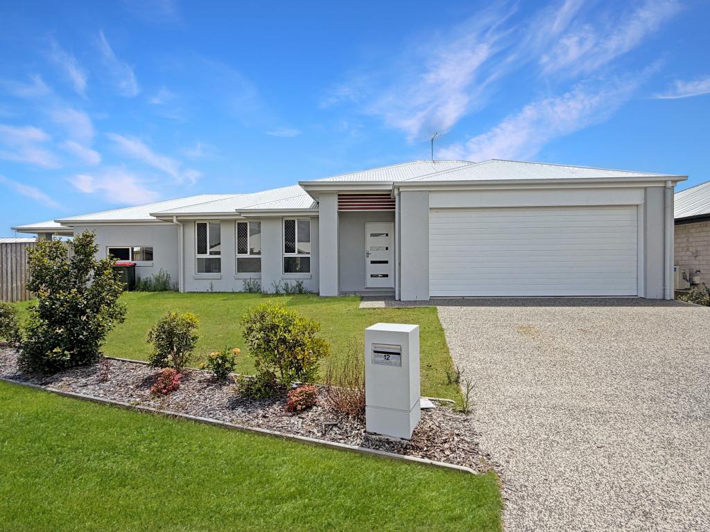 12 Pennant Dr, Point Vernon, QLD 4655