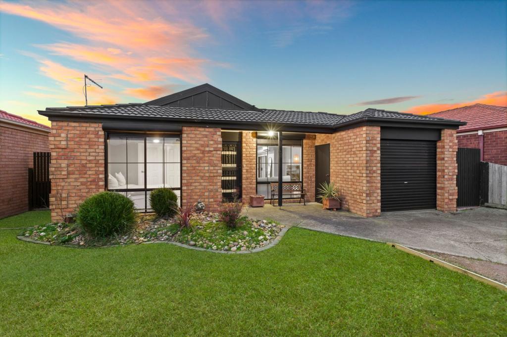 38 Dartmoor Dr, Cranbourne East, VIC 3977