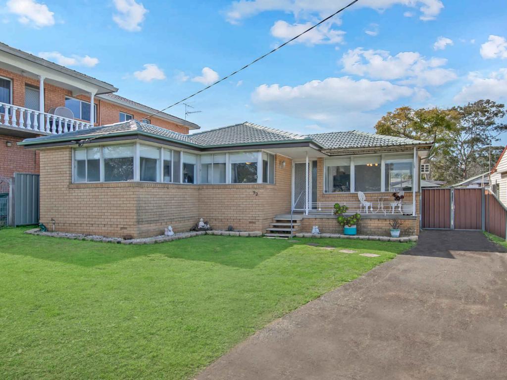 92 Harvey Rd, Kings Park, NSW 2148