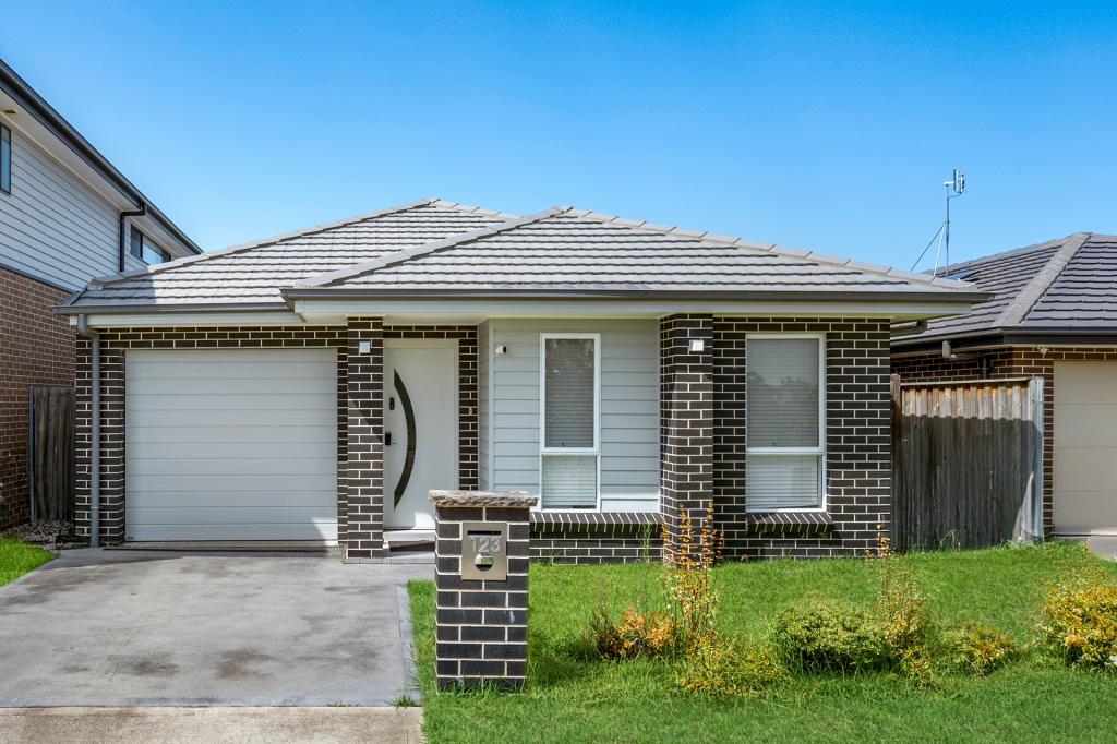 123 O'Connell St, Caddens, NSW 2747