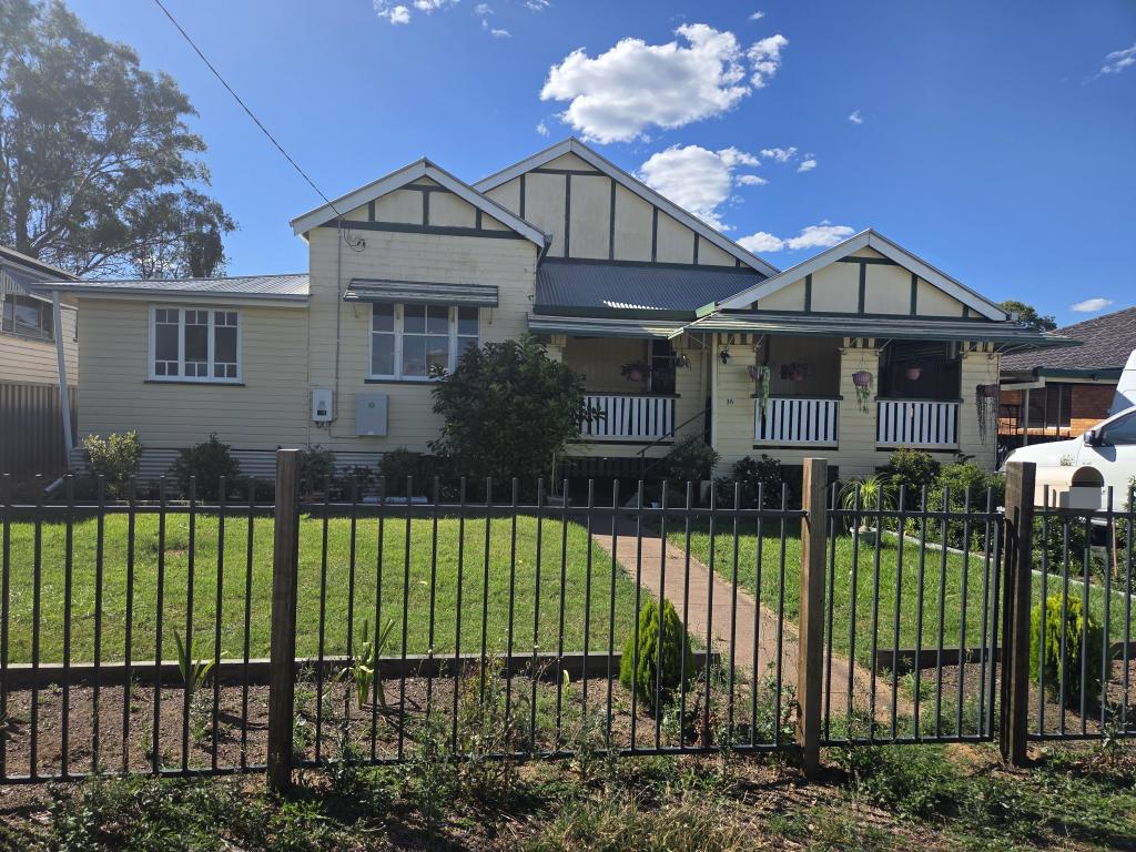 16 KING ST, INGLEWOOD, QLD 4387