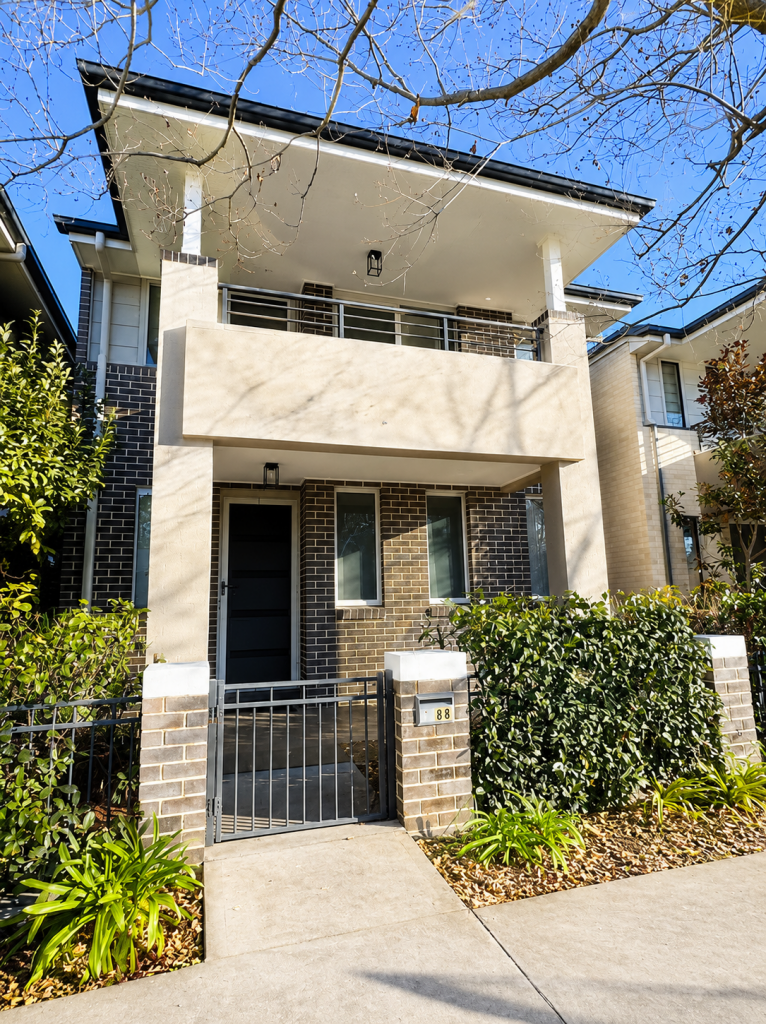 88 William Hart Cres, Penrith, NSW 2750