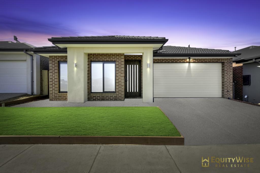 12 LUCANIA CRES, TARNEIT, VIC 3029