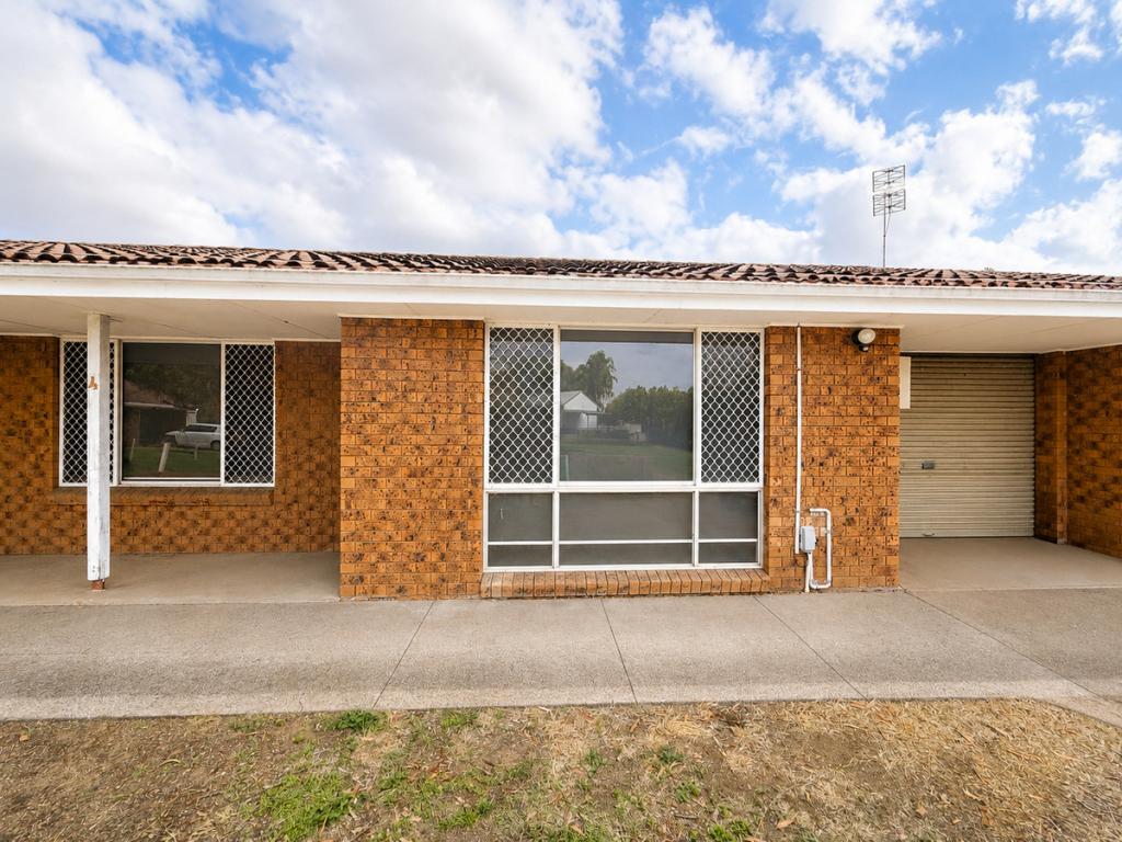 4/1 Clarke Ave, Moree, NSW 2400